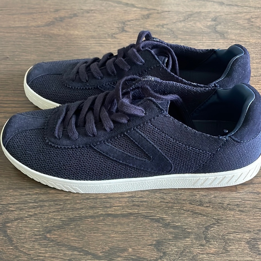Womens navy blue Tretorn sneakers - Picture 2 of 4